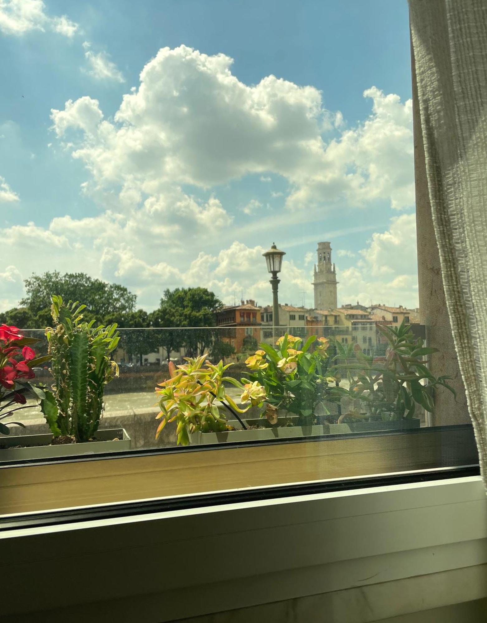Stromboli Loft Βερόνα Εξωτερικό φωτογραφία